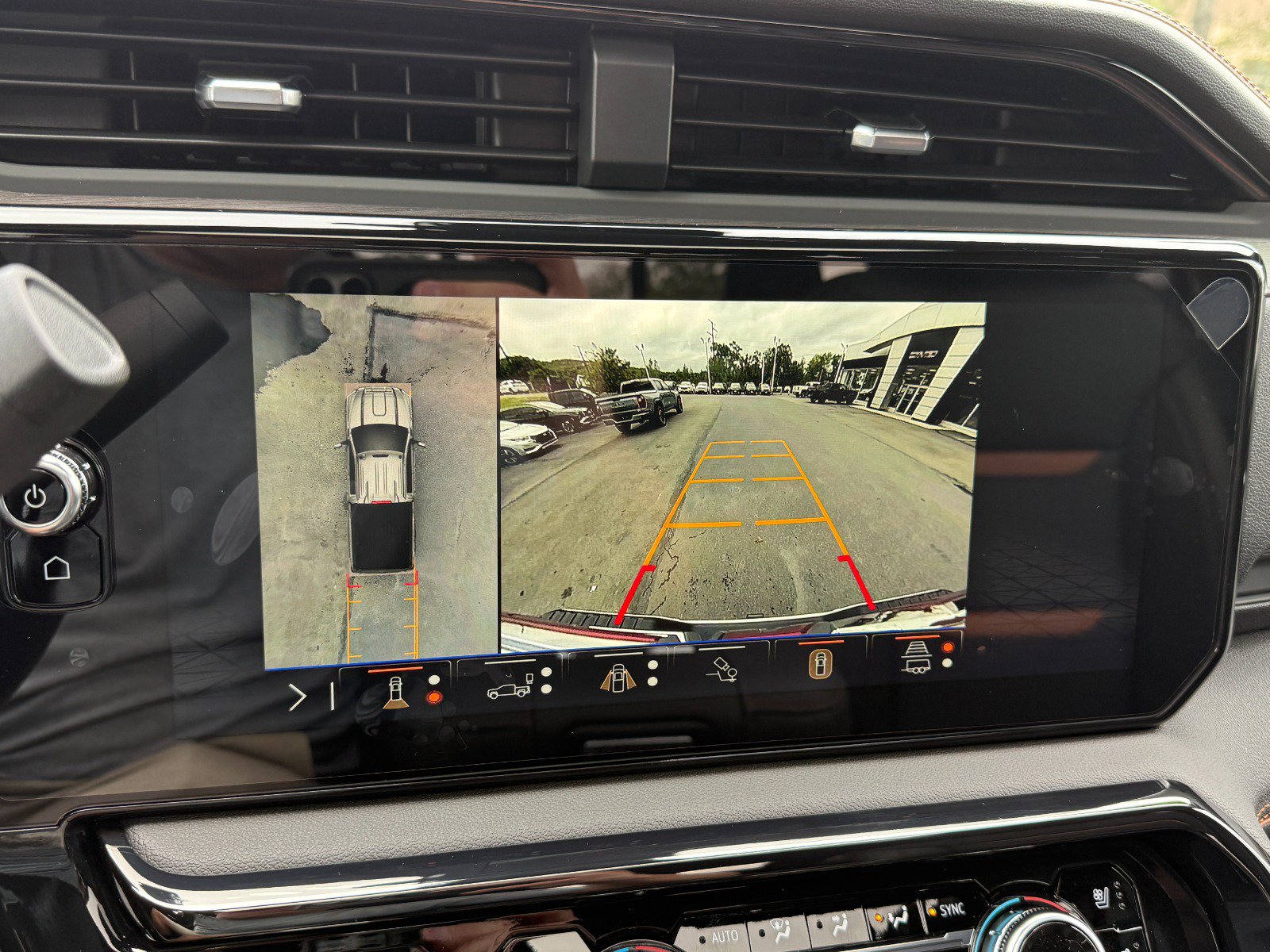 New 2026 GMC Sierra 3500 AT4 AWD/4WD image 39