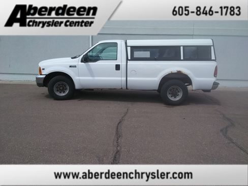 Used 1999 Ford F250 XL RWD image 1
