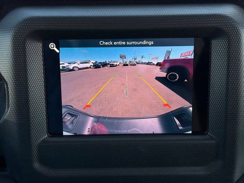 Used 2021 Jeep Gladiator Sport AWD/4WD image 26