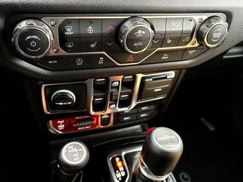 New 2026 Jeep Gladiator Willys AWD/4WD image 20