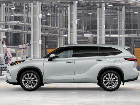 New 2026 Toyota Highlander Limited AWD/4WD image 4