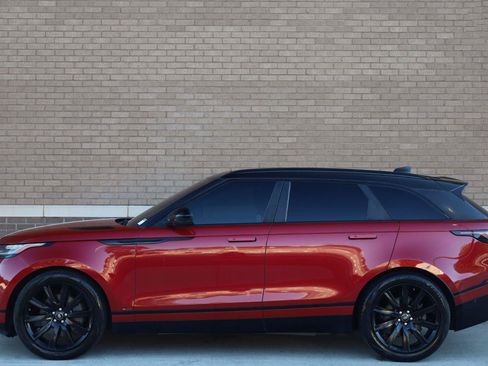 Used 2019 Land Rover Range Rover Velar R-Dynamic SE AWD/4WD image 2