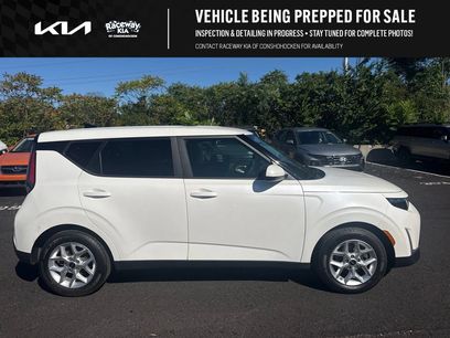 Certified 2023 Kia Soul LX w/ Option Group 015