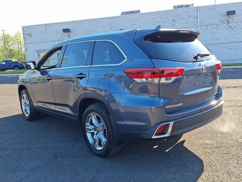 Certified 2018 Toyota Highlander Limited AWD/4WD image 23