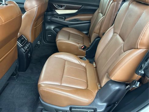 Used 2022 Subaru Ascent Touring AWD/4WD image 14