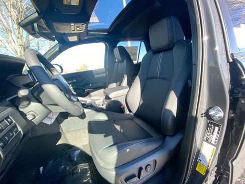 New 2025 Toyota 4Runner Limited image 11