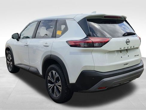Used 2023 Nissan Rogue SV AWD/4WD image 6