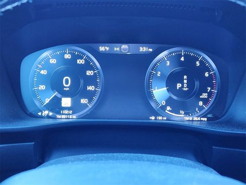 Used 2020 Volvo XC40 T5 R-Design w/ Protection Package Premier image 17