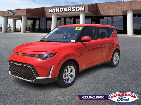Used 2023 Kia Soul LX w/ Option Group 015 image 7