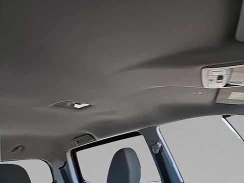 Used 2019 Toyota Tacoma SR5 image 38