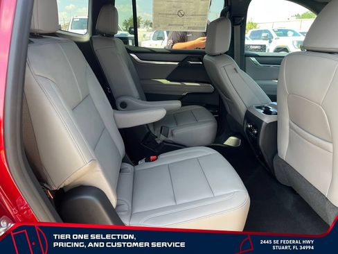New 2026 GMC Acadia Elevation w/ Black Edition FWD image 18