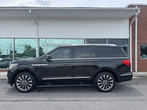 Used 2020 Lincoln Navigator Reserve w/ Luxury Package AWD/4WD image 1
