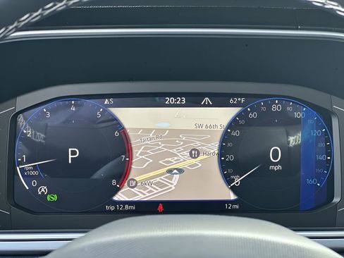 New 2026 Volkswagen Taos SEL image 15