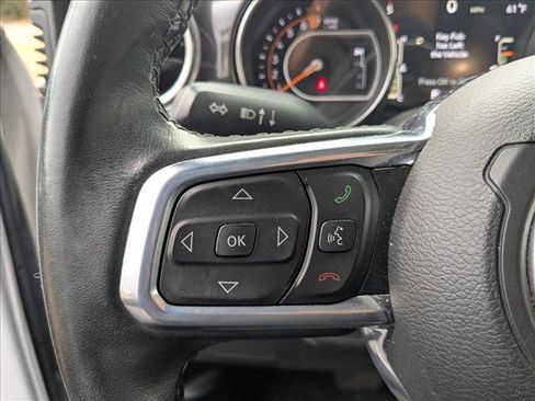 Used 2021 Jeep Wrangler Unlimited Sahara image 14