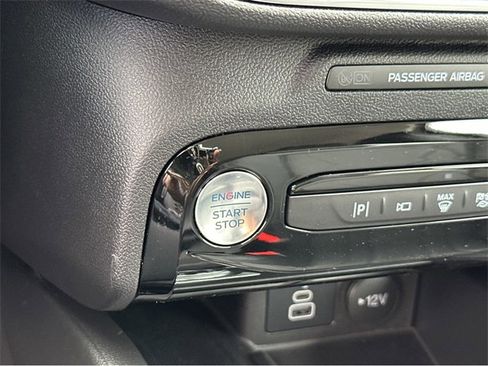 New 2025 Ford Escape SE w/ PHEV Premium Package image 26