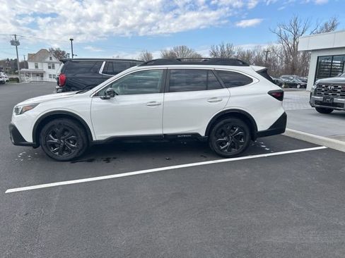 Used 2021 Subaru Outback Onyx Edition XT AWD/4WD image 7