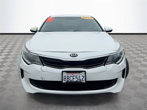 Used 2017 Kia Optima Premium image 2