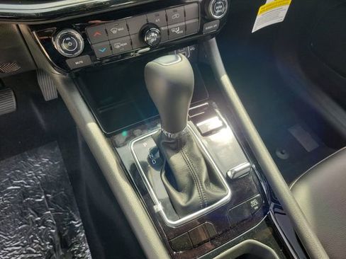 New 2026 Jeep Compass Latitude image 26