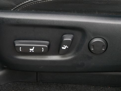 Used 2019 Toyota 4Runner Limited image 20