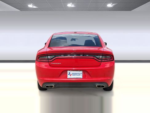 Used 2020 Dodge Charger SXT w/ Driver Convenience Group RWD image 10