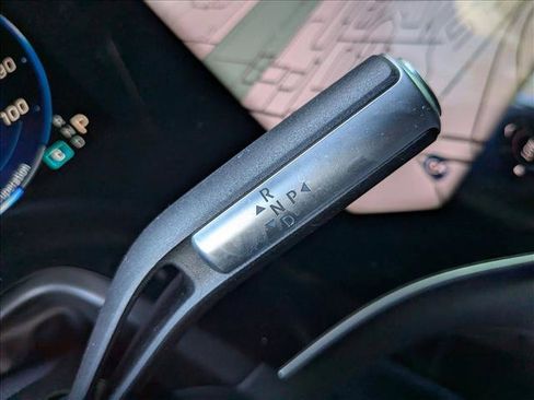 Used 2023 Mercedes-Benz EQS 580 4MATIC SUV image 16