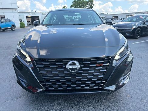 New 2026 Nissan Altima 2.5 SR FWD image 8