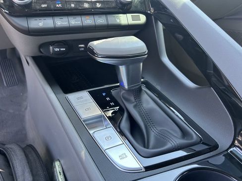 Certified 2023 Hyundai Elantra SEL w/ Convenience Package FWD image 27