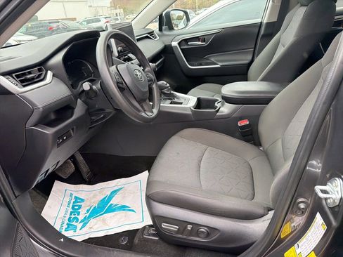 Used 2024 Toyota RAV4 XLE image 8