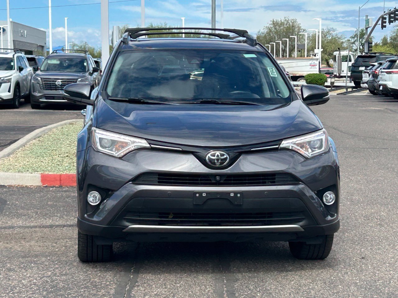 Used 2018 Toyota RAV4 Limited w/ Advanced Technology Package AWD/4WD image 8
