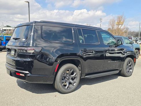 New 2026 Jeep Grand Wagoneer Limited image 3