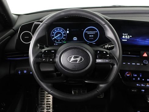 Used 2026 Hyundai Elantra SEL FWD image 10