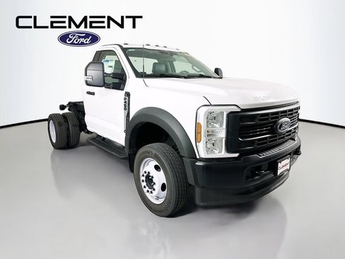 New 2025 Ford F450 XL RWD image 3