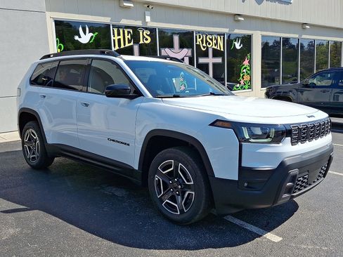 New 2026 Jeep Cherokee Laredo AWD/4WD image 2
