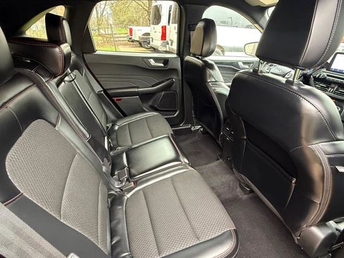 Used 2025 Ford Escape ST-Line image 20