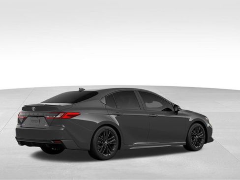 New 2026 Toyota Camry Hybrid FWD image 12