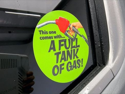 Used 2024 GMC Sierra 1500 SLT w/ SLT Premium Plus Package image 35