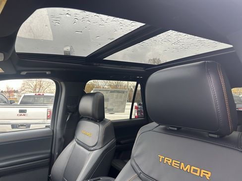 New 2025 Ford Expedition Tremor image 23