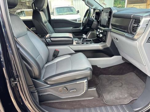 Used 2021 Ford F150 Lariat w/ Equipment Group 502A High AWD/4WD image 18