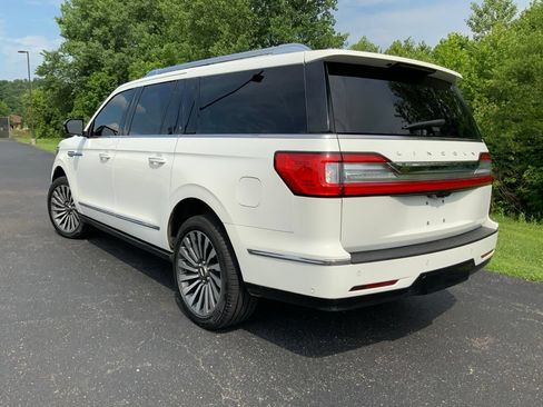 Used 2021 Lincoln Navigator L Reserve w/ Luxury Package AWD/4WD image 11
