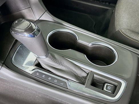 Used 2018 Chevrolet Equinox LT w/ Sun & Infotainment Package image 24