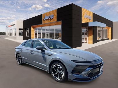 Used 2024 Hyundai Sonata SEL w/ Convenience Package