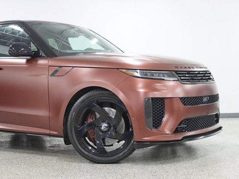 Used 2025 Land Rover Range Rover Sport SV Edition Two image 2