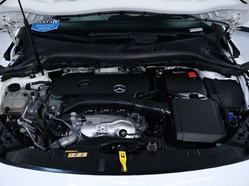 Used 2021 Mercedes-Benz GLA 250 4MATIC w/ Premium Package image 41