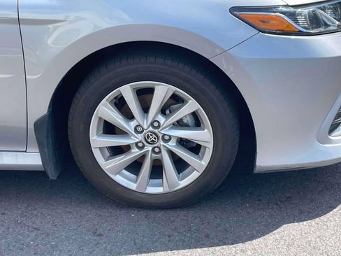 Used 2023 Toyota Camry LE AWD/4WD image 8
