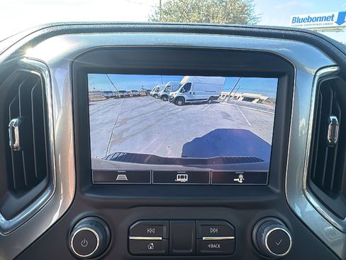 Used 2023 Chevrolet Silverado 2500 LT w/ Convenience Package image 18