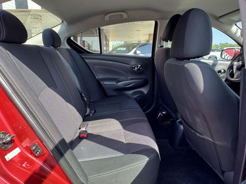 Used 2019 Nissan Versa SV FWD image 27