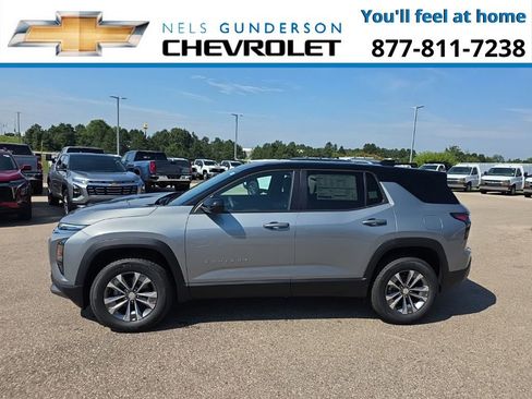 New 2026 Chevrolet Equinox LT w/ Convenience Package II image 4