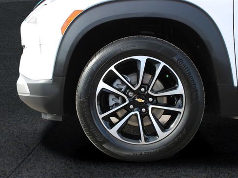Used 2026 Chevrolet TrailBlazer LT image 9
