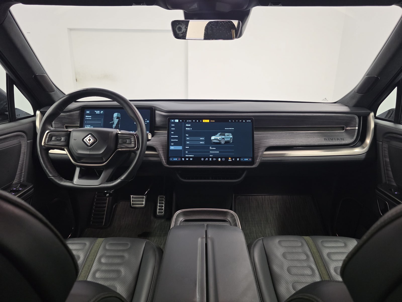 Used 2022 Rivian R1S Launch Edition Quad AWD/4WD image 27