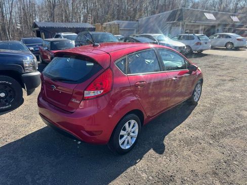 Used 2011 Ford Fiesta SE w/ 202A Rapid Spec Order Code image 8